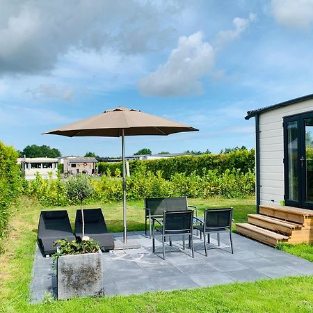 Chalet Rivendell Menaldum Bagian luar foto