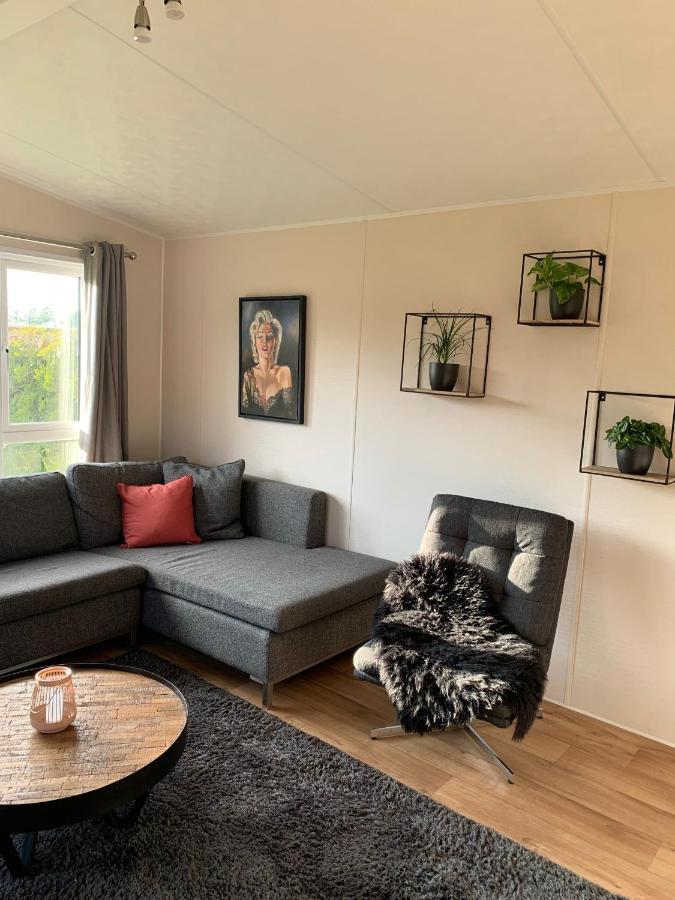 Chalet Rivendell Menaldum Bagian luar foto
